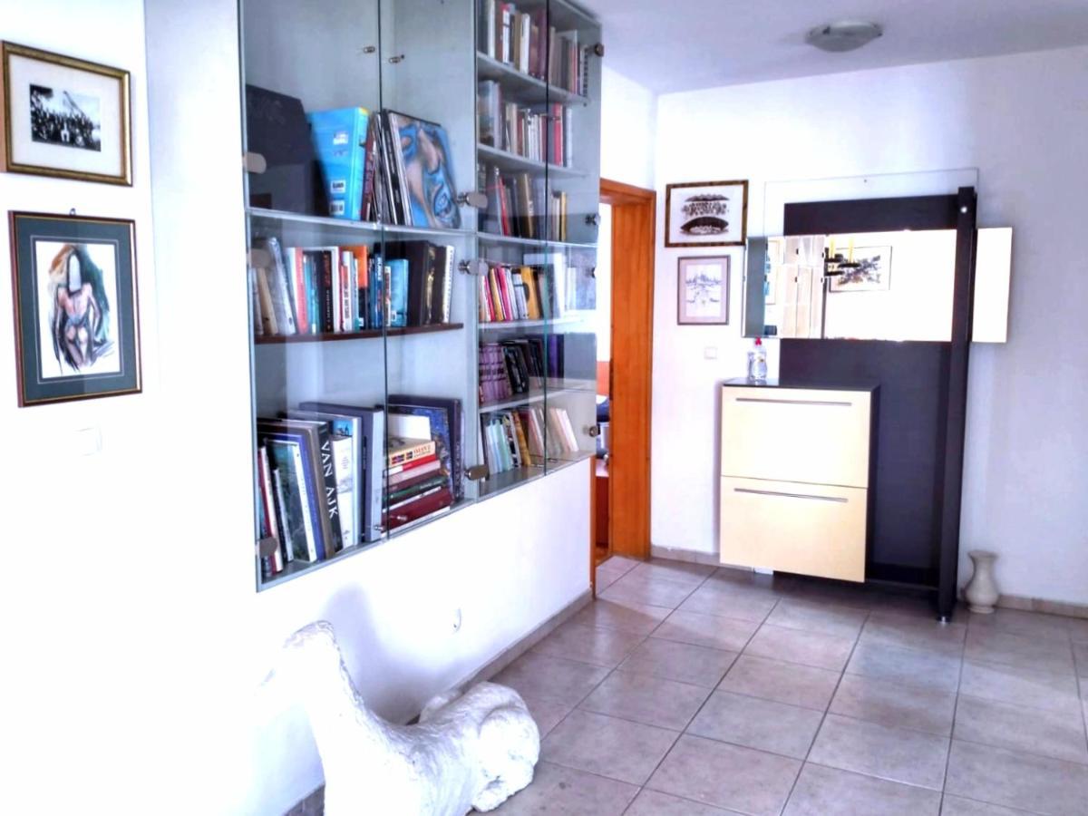 Beach State Of Art, Balica Rat Stanici Kültér fotó